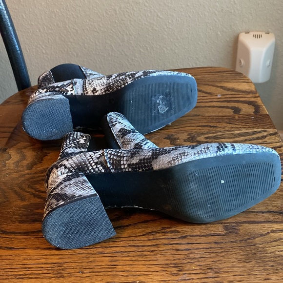 Snakeskin Booties - Picture 5 of 5